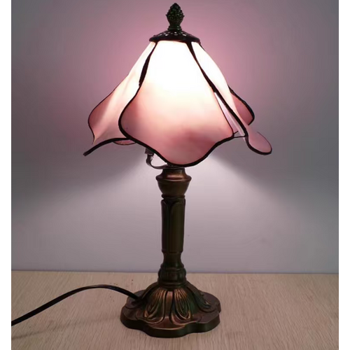Lotus Shade Table Lamp - Pink